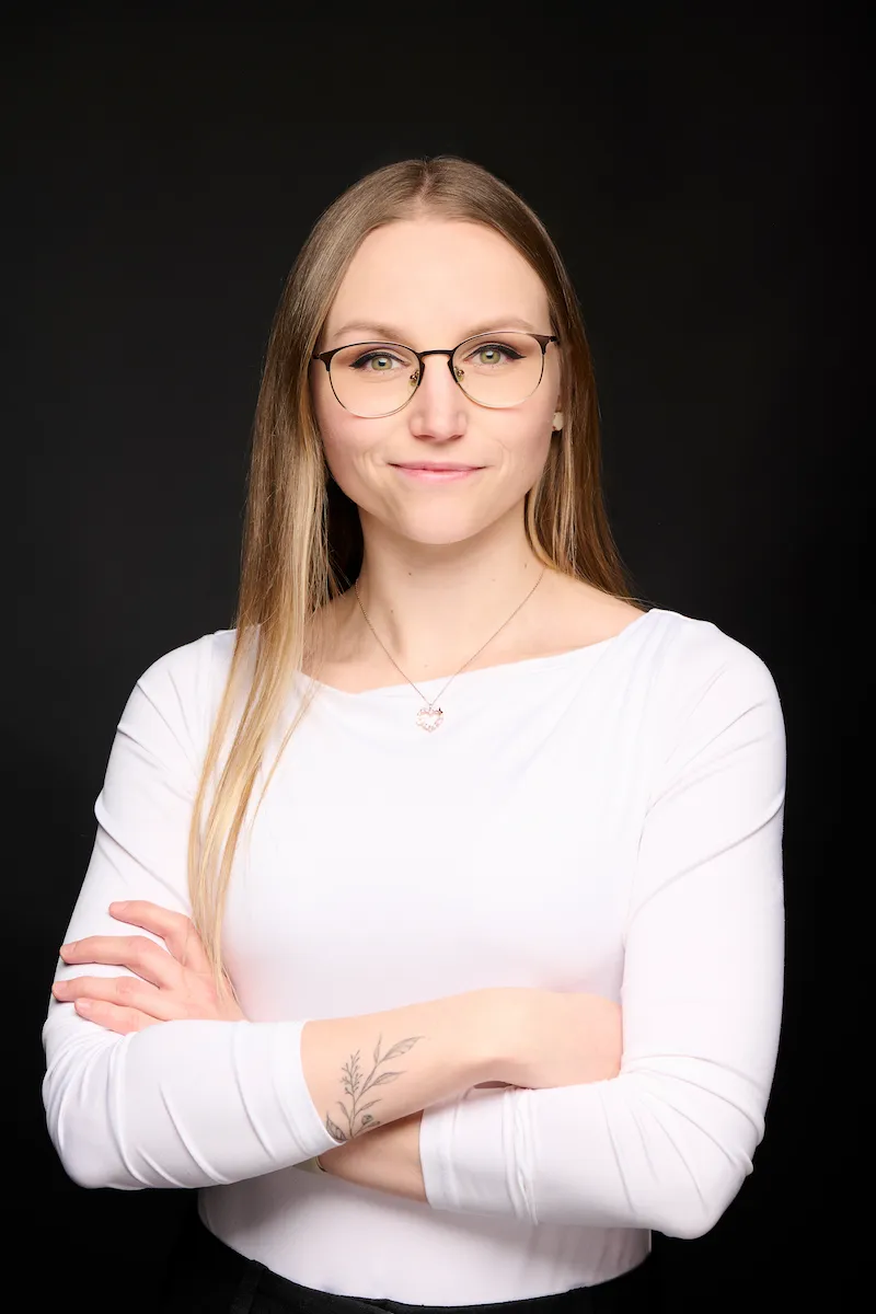 Selina Neustifter - Web Developer / Support
