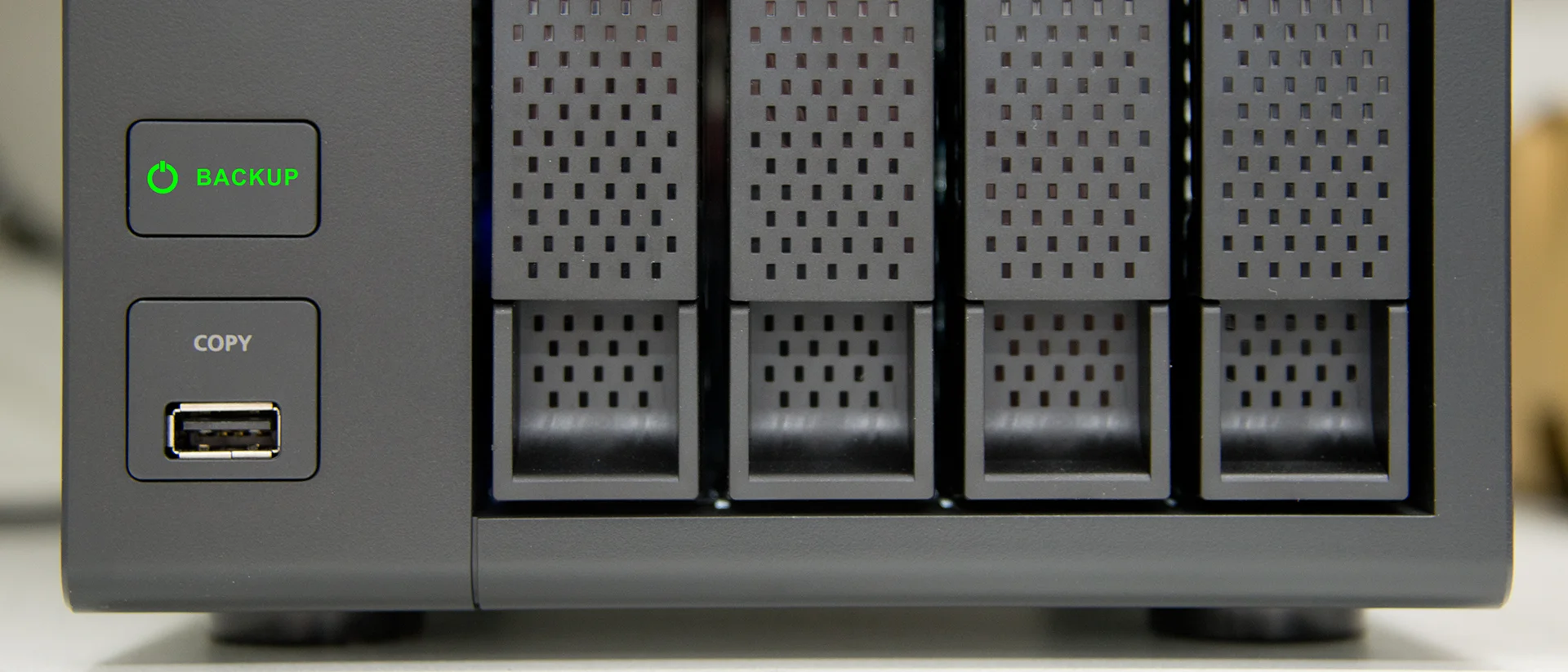 Du betrachtest gerade Backup-Strategien für kleine Unternehmen: Die 3-2-1-Regel einfach erklärt
